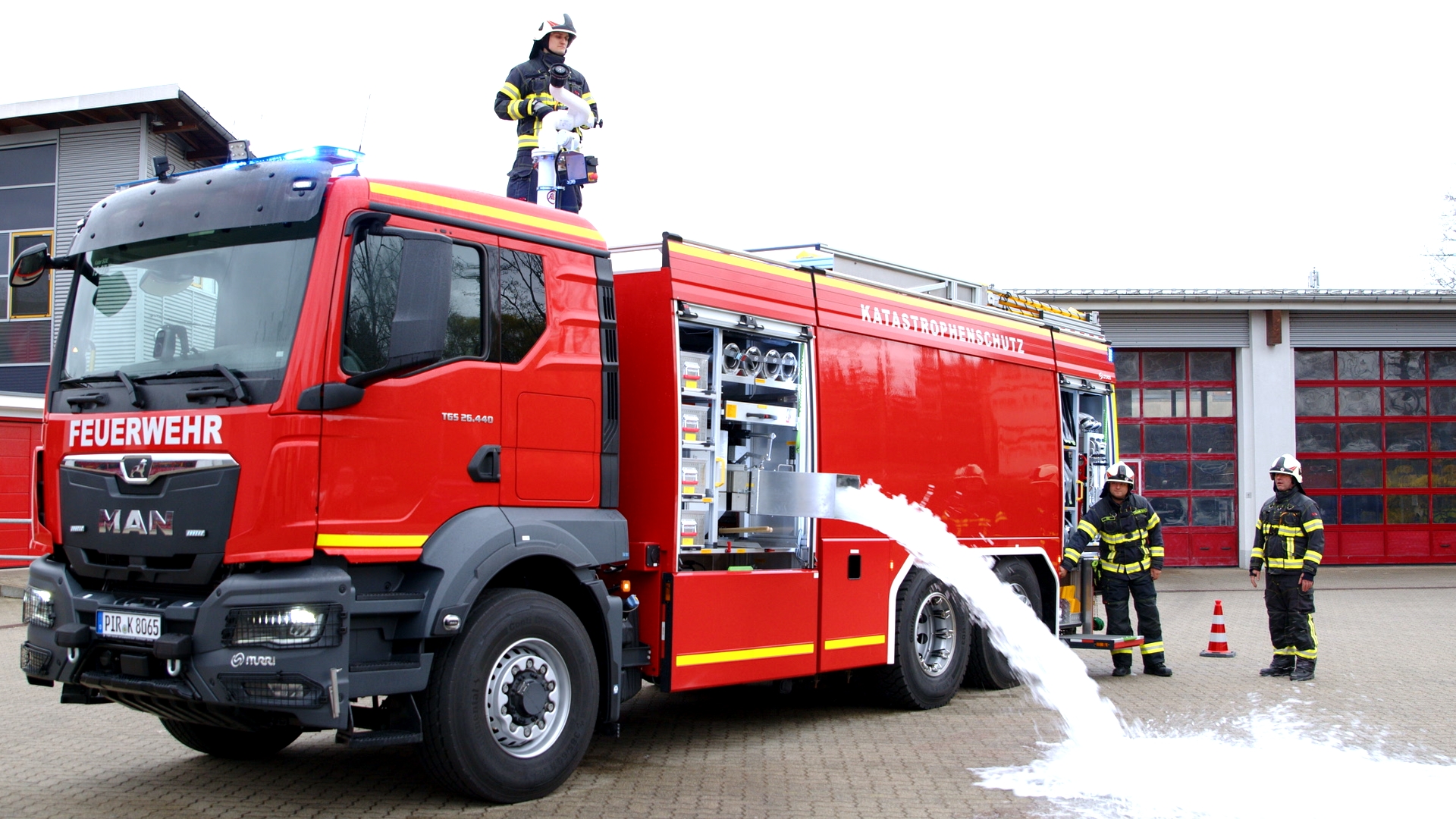 Ein Großtanklöschfahrzeug für Pirnas Feuerwehr