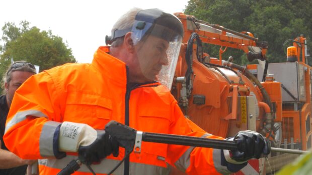 OB Lochner versucht sich als Saubermann